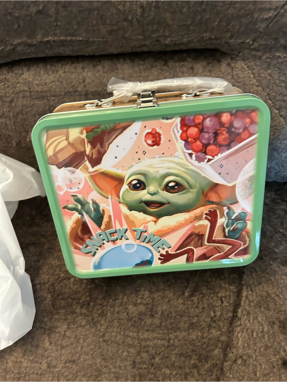 Bath & Body Works Mandalorian and Grogu Green Collectible Tin
